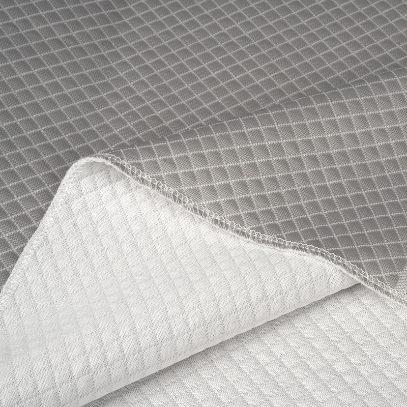 Fabraic Neamhlonrach Leanaí Graphene