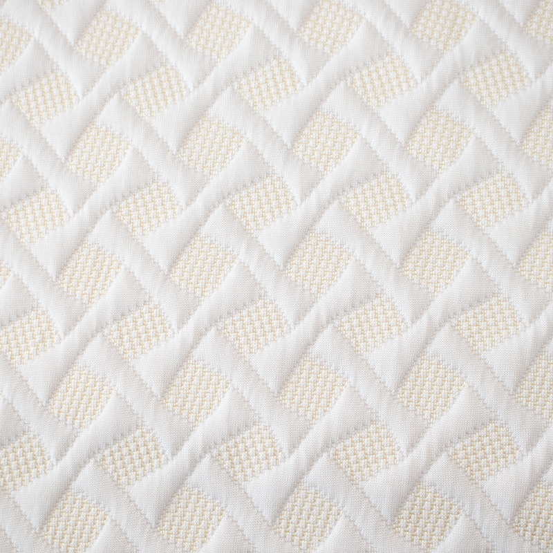 Fabraic Pillow um Thoirchis Graphene