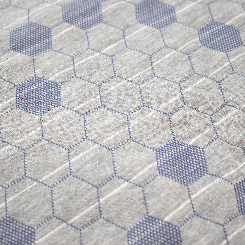 Fabraic Pillow Thoirchis Graphene