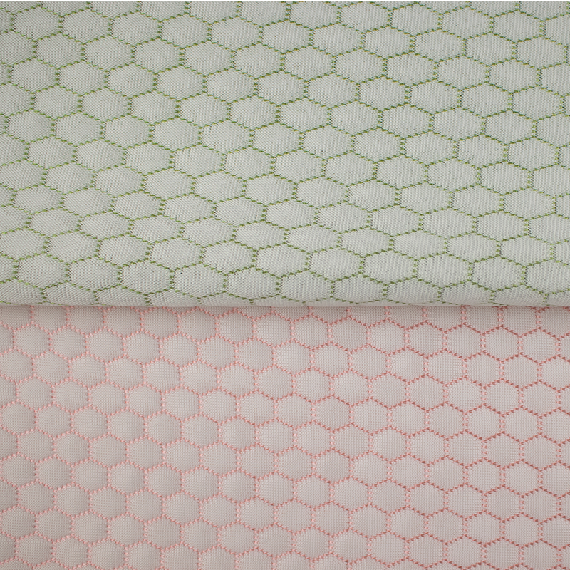 Fabraic Mat Fuarú Silk Oighear